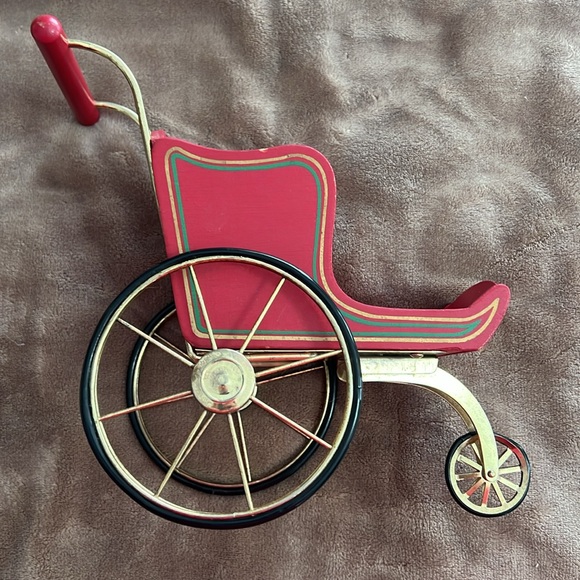 Pleasant Company (American Girl) Samantha’s Doll Carriage - Picture 7 of 9